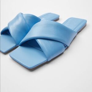 ZARA BNWT Padded Quilted Leather Flat Squared Toe Sandals